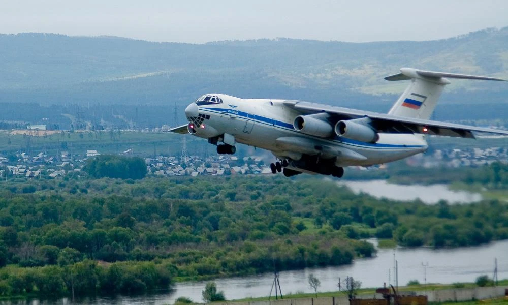 Ρωσικό μεταγωγικό με 65 Ουκρανούς αιχμαλώτους συνετρίβη κοντά στα ουκρανικά σύνορα